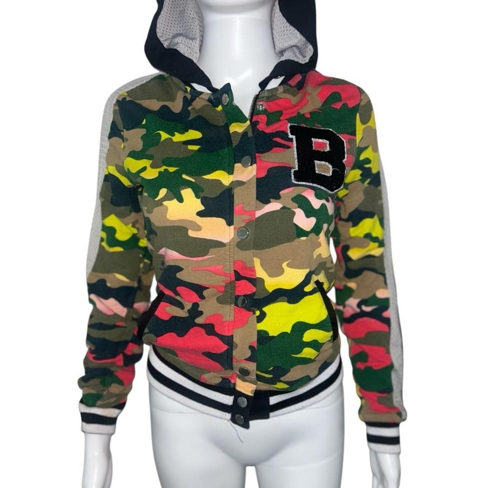 Camouflage Hooded Jacket with Black Letter Patch